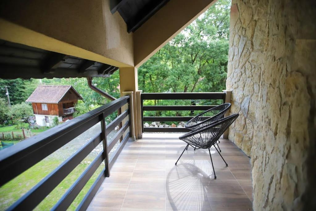 Kassa Villa Bran  Buitenkant foto