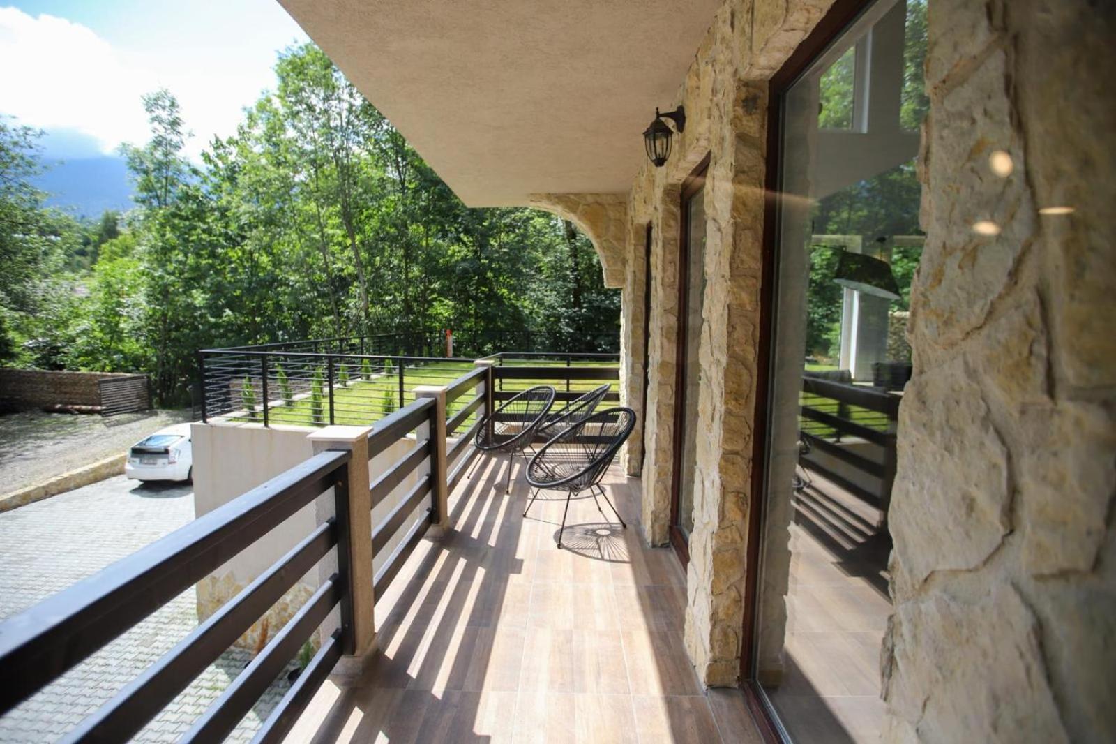 Kassa Villa Bran  Buitenkant foto